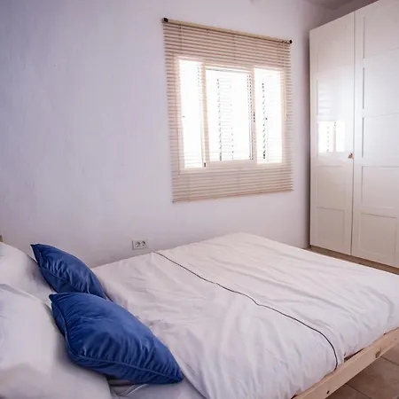 Zarah's Place “ Ocean” Apartment *